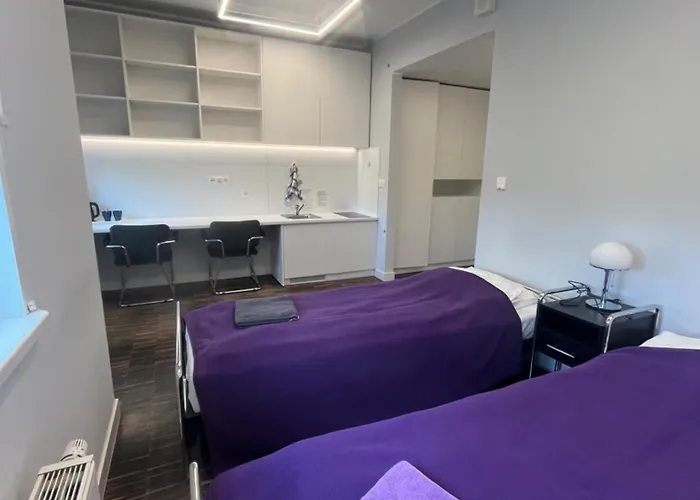 Dom Studencki Hanka * بوزنان