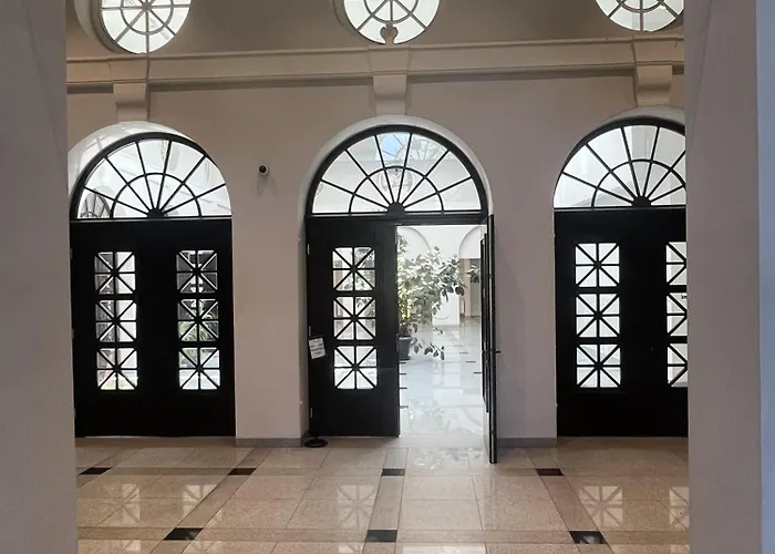 Dom Studencki Hanka بيت شباب بوزنان