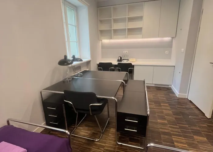 Dom Studencki Hanka * بوزنان